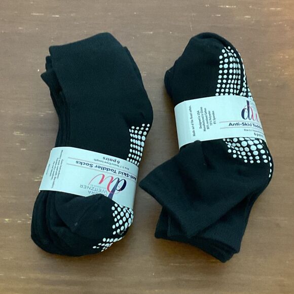 Debra Weitzner Kids Non-Slip Socks, 12-Pack Black - Picture 3 of 6